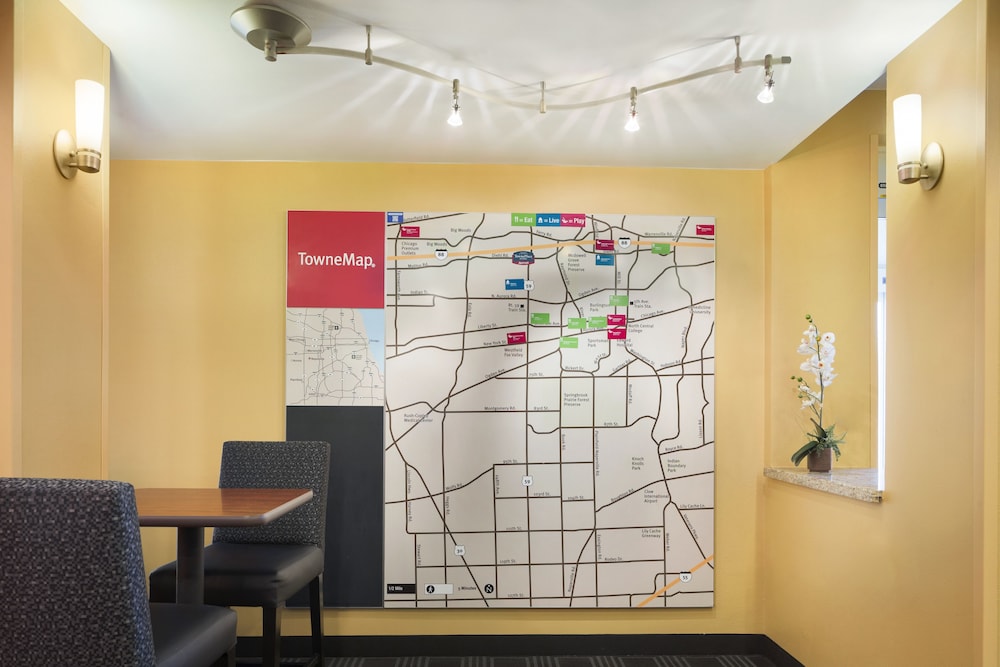 TownePlace Suites Chicago Naperville 18/22
