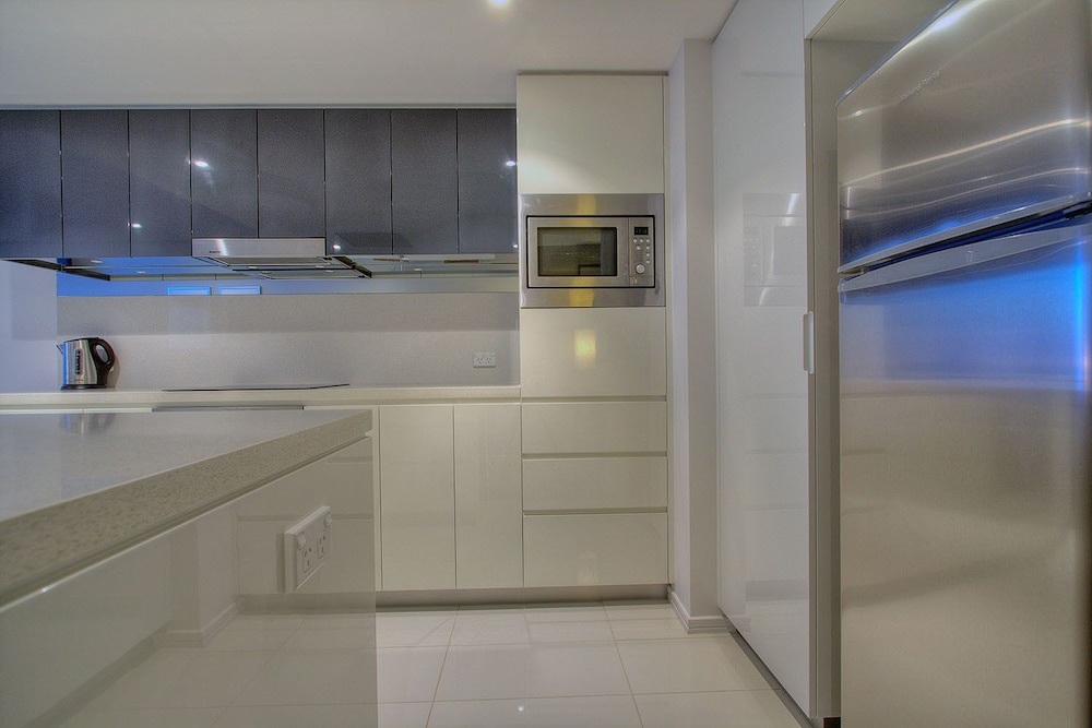 Orchid Residences - HR Surfers Paradise 73/73