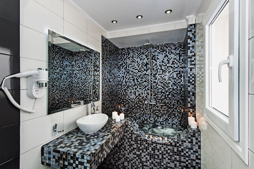 Gianna Suites 41/43