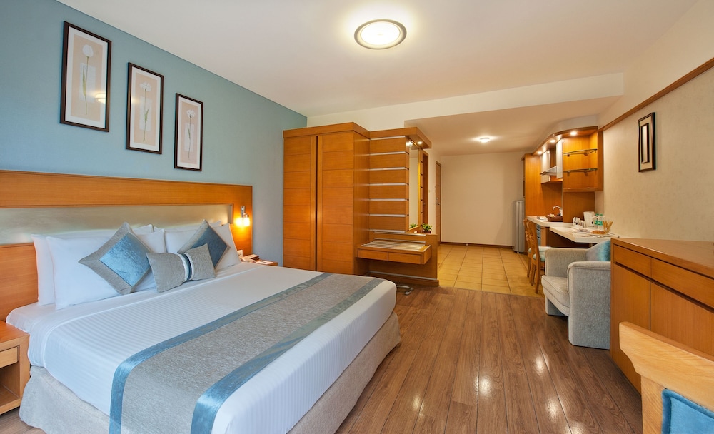Grand Residency Service Apartment 10/40