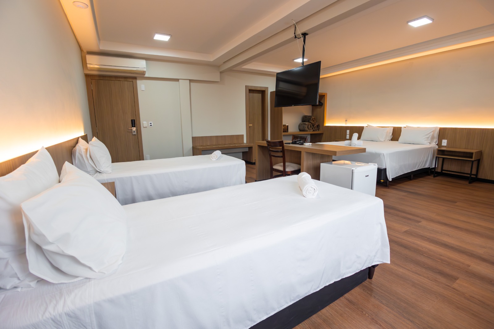 LUXO QU�DRUPLO