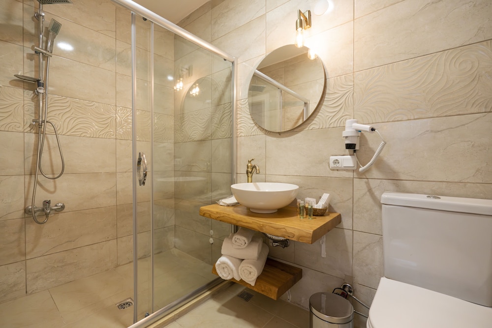 Aya Butik Otel Büyükada 45/50