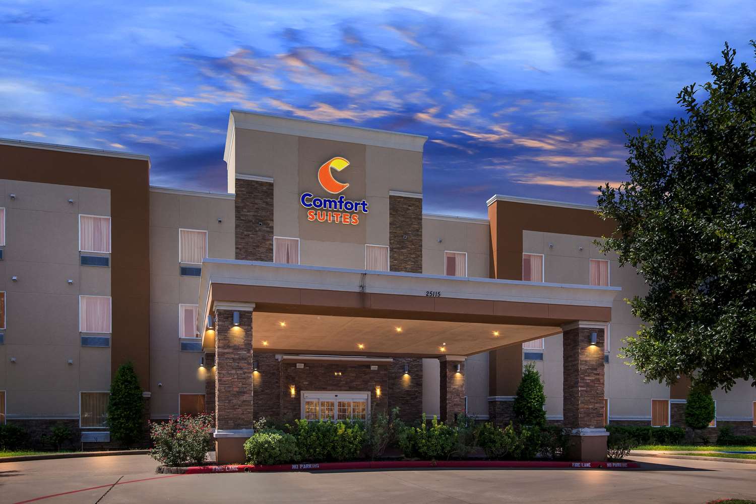 Comfort Suites At Katy Mills 2/45