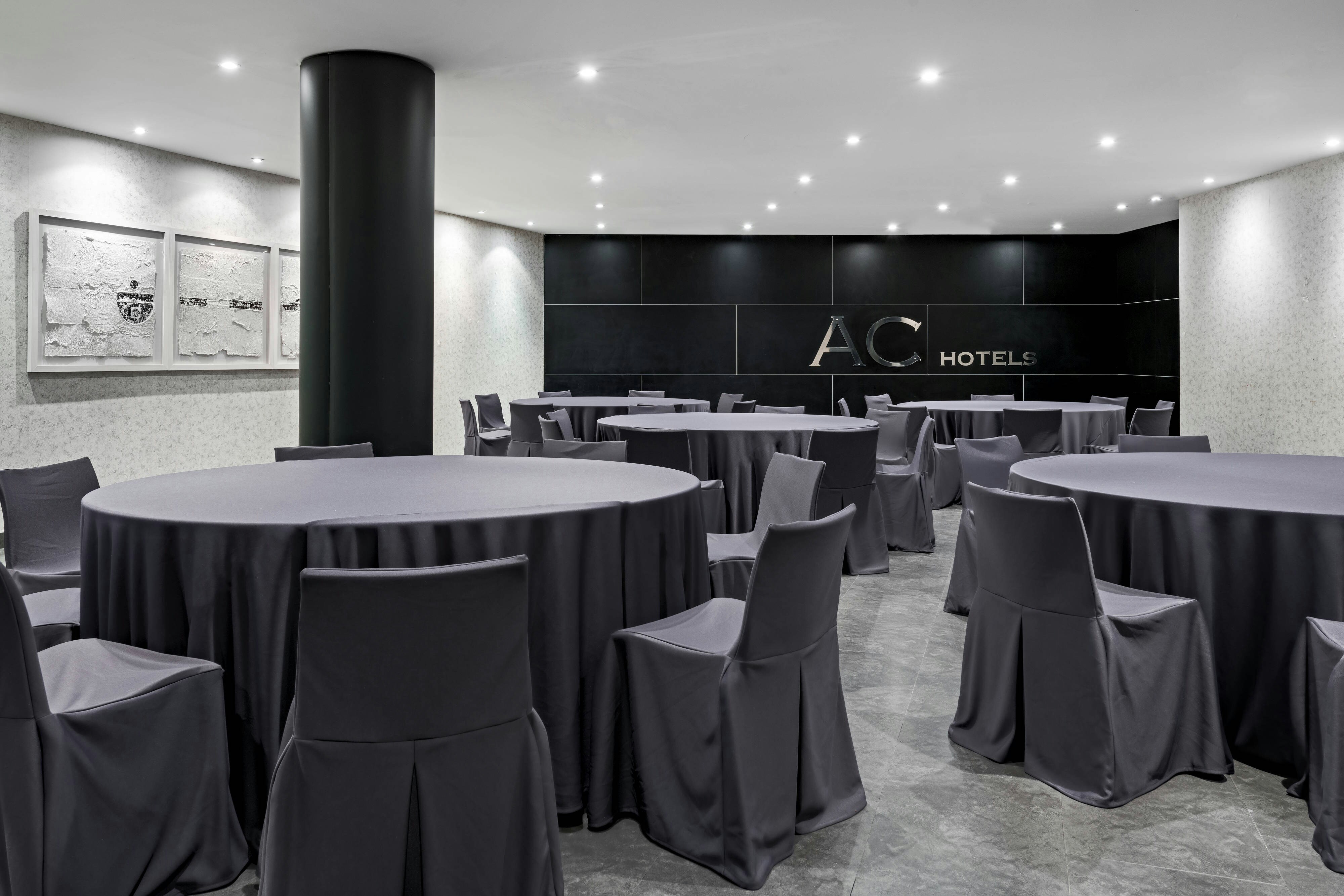 AC Hotel Burgos by Marriott 46/51