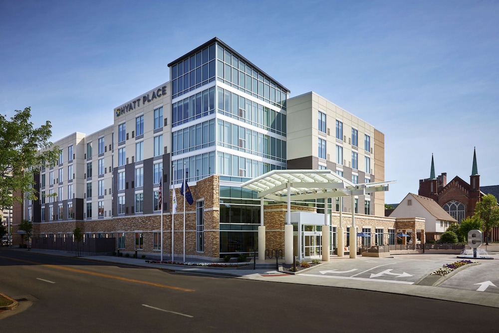 Hyatt Place Evansville / Downtown 2/25