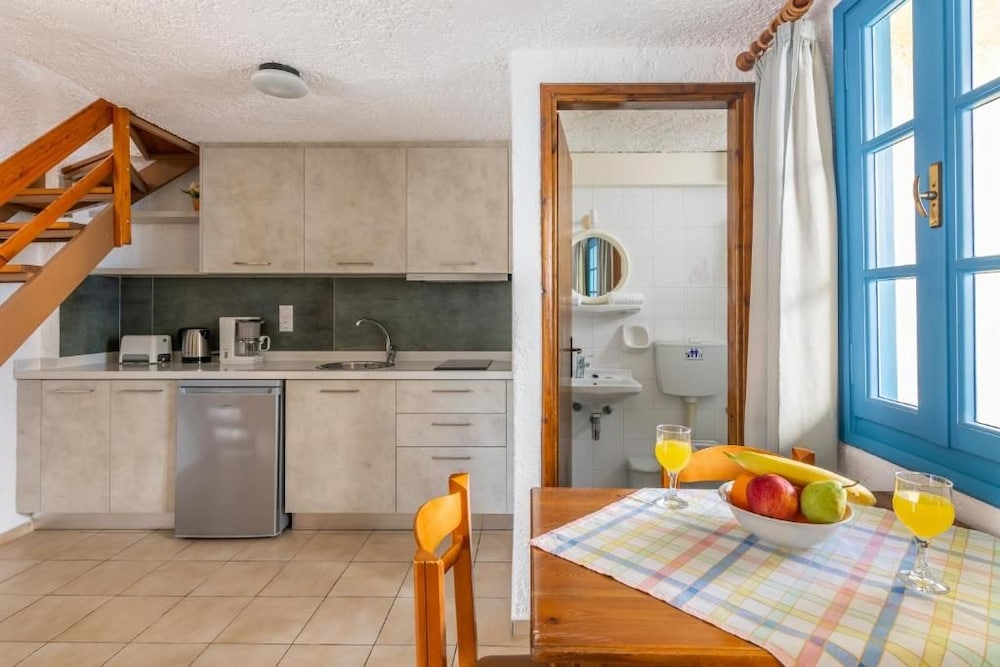 Joanna Apartments 32/64
