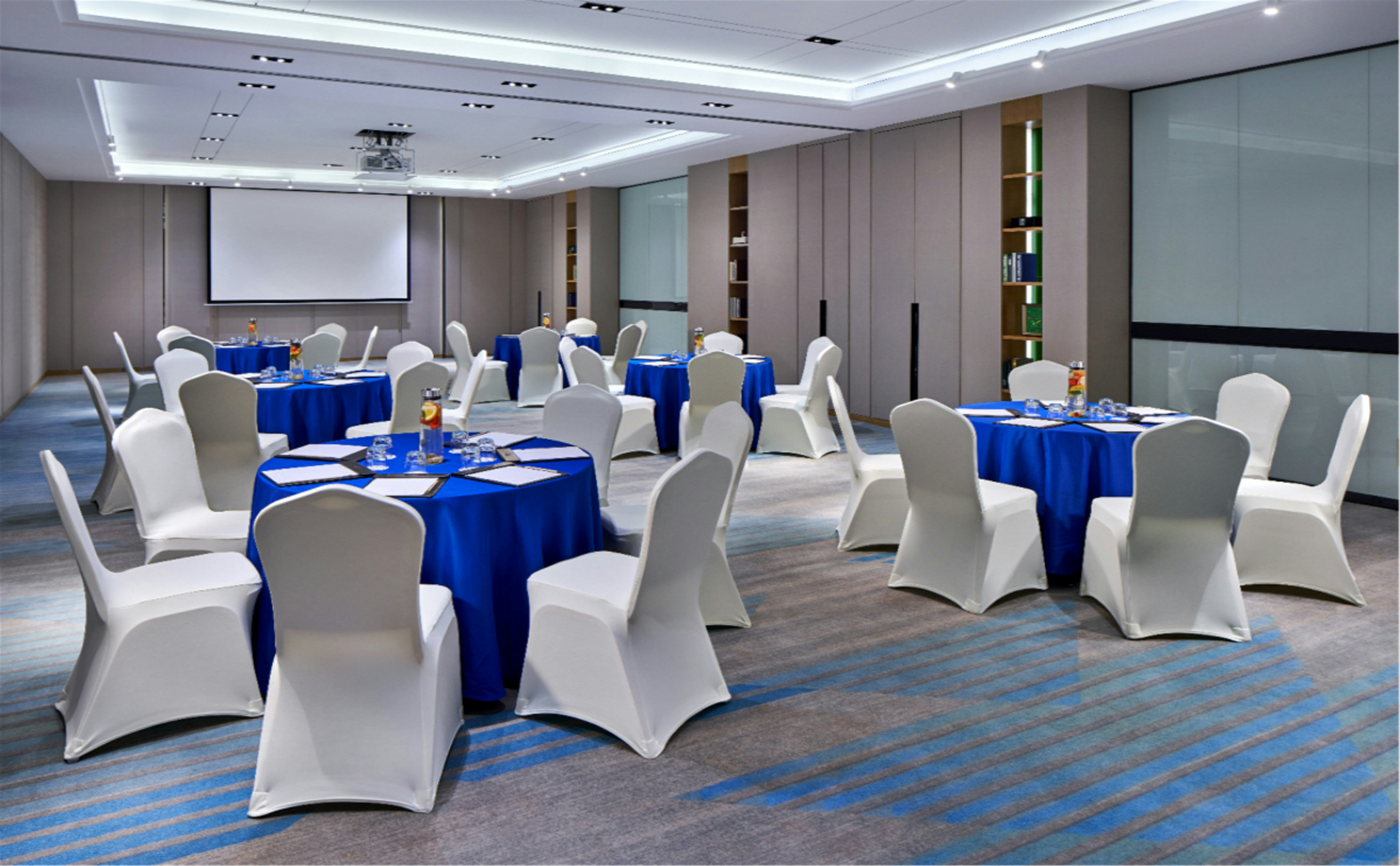 Hilton Garden Inn Foshan 48/59