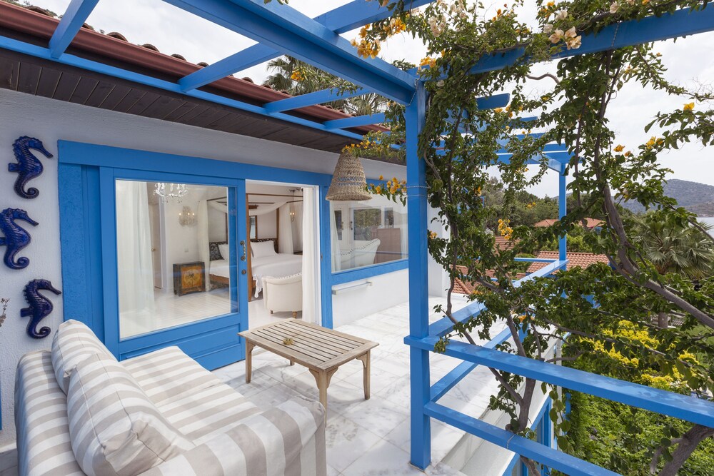 Sabrinas Haus - Adults Only 4/47