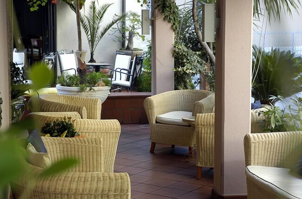 Derby Hotel 29/50