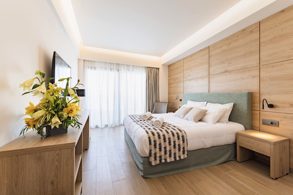 Acandia Hotel 27/63