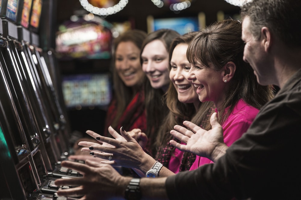 Akwesasne Mohawk Casino Resort 6/36