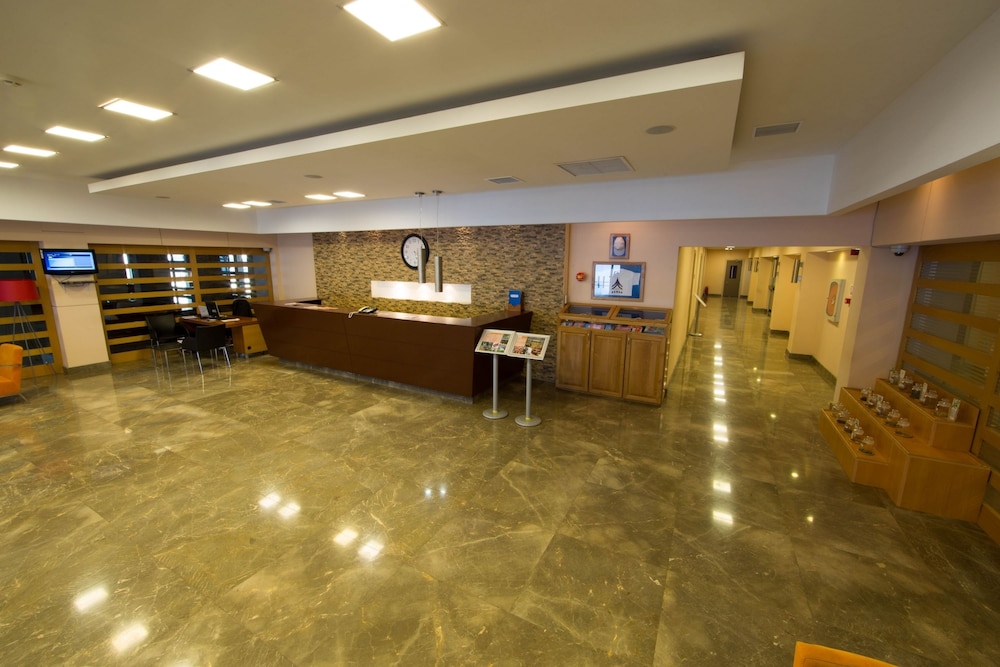 Lobby at QAFQAZ RESORT HOTEL, GABALA
