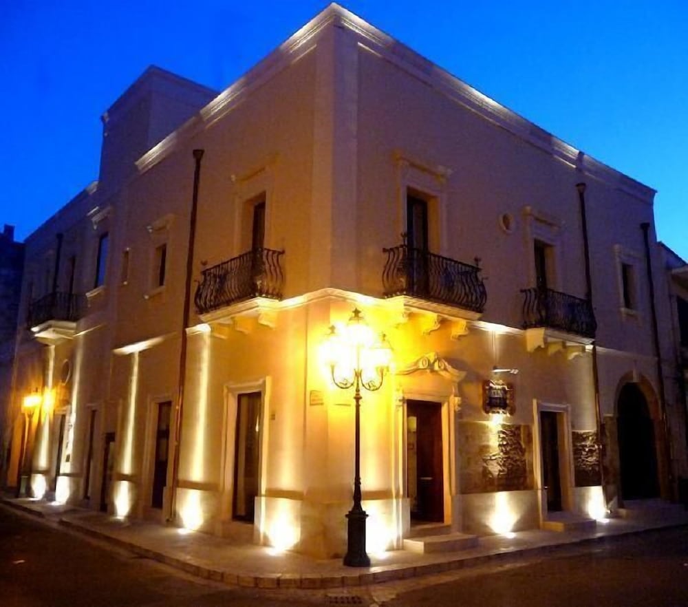 Kelina Charme Hotel 2/70