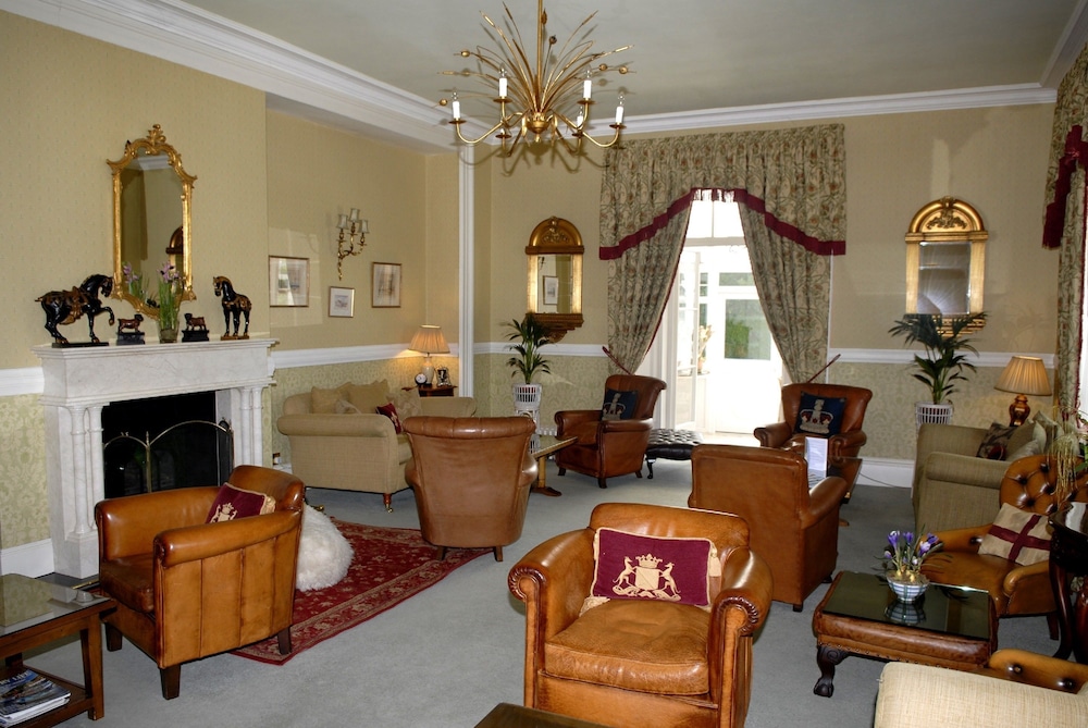 Plas Maenan Country House 35/50