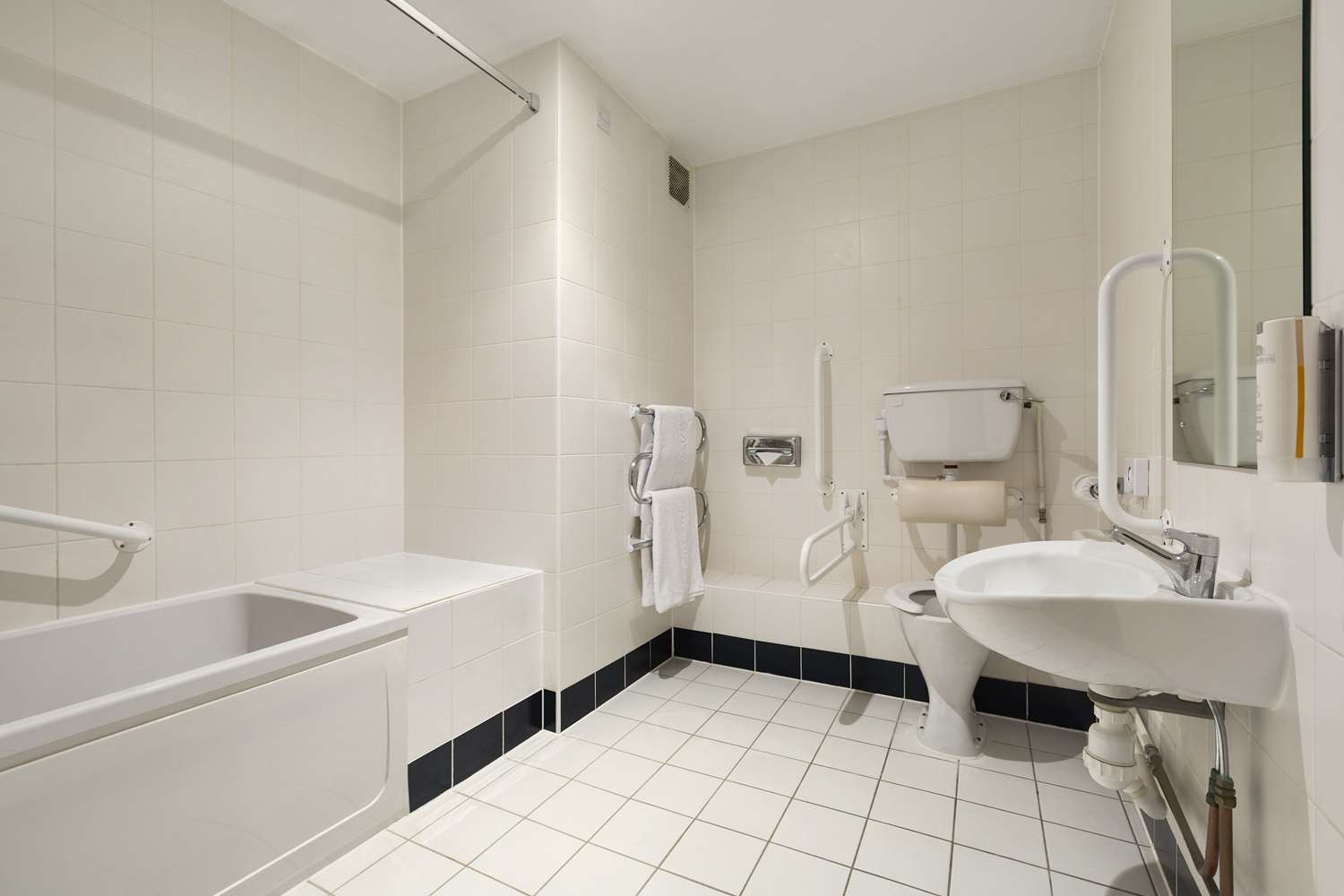 Days Inn by Wyndham Stevenage North 23/24