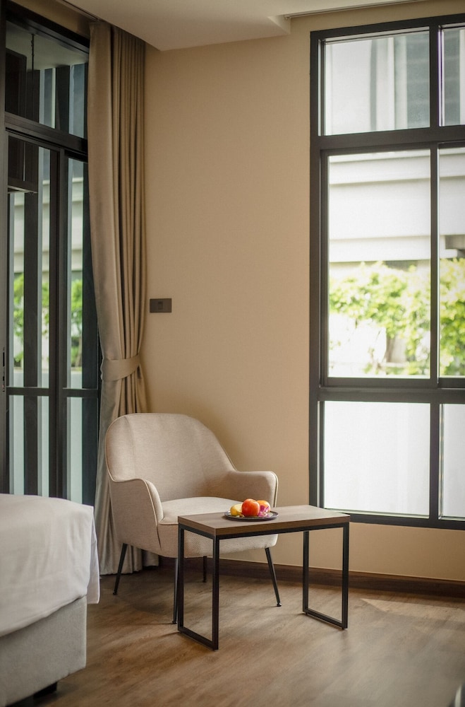 SAM E Hotel Bangkok Sathorn 21/50