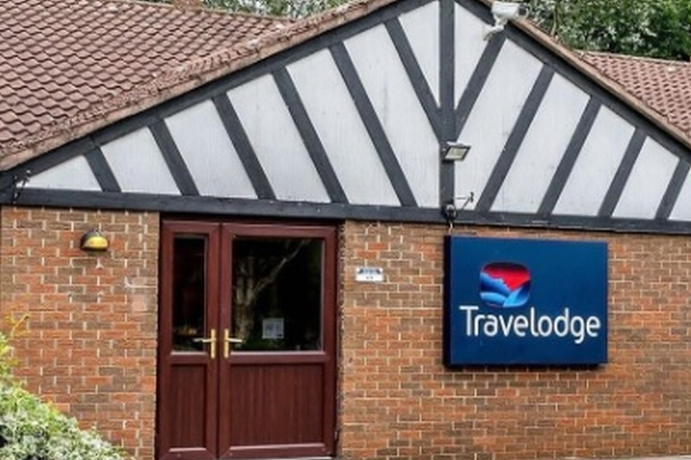 Travelodge Crewe Barthomley 1/16