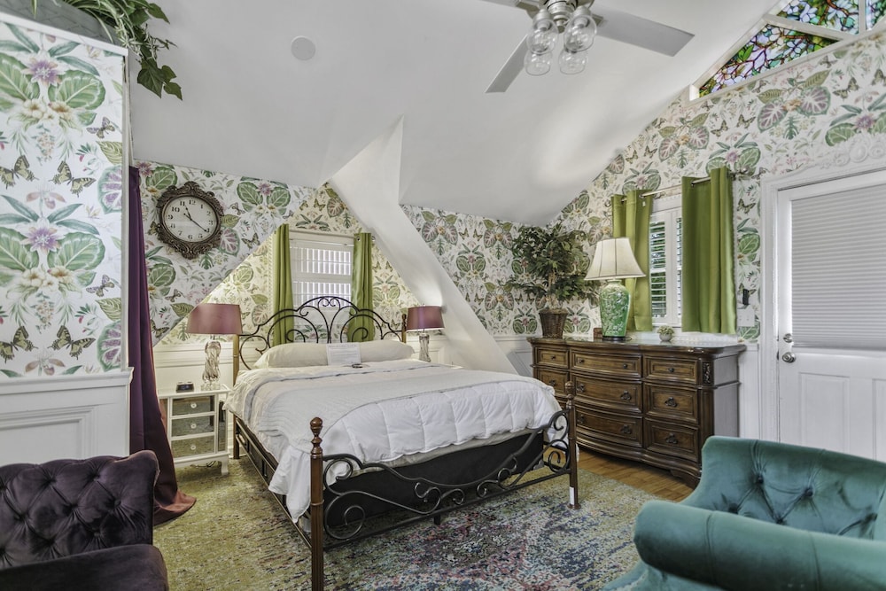 Casablanca Inn On The Bay 26/49