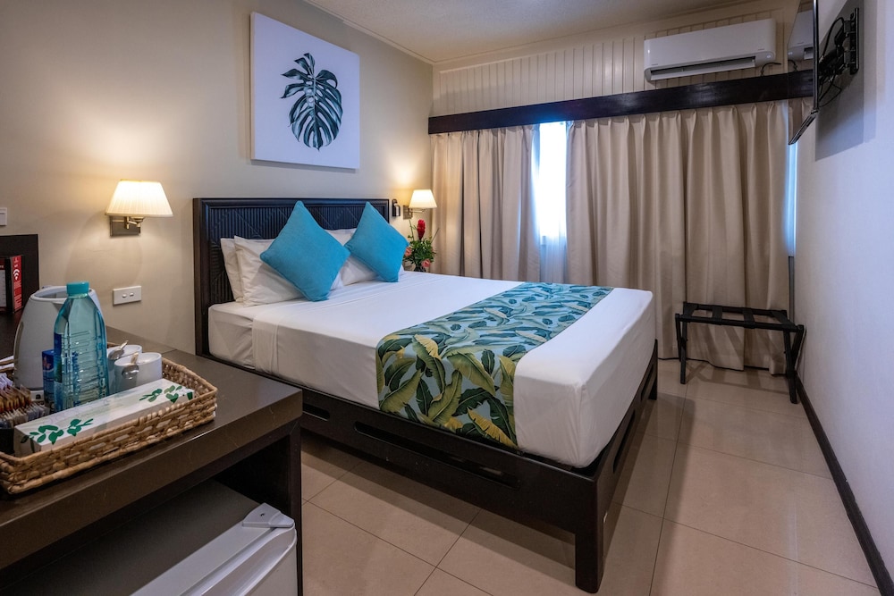 Room at Fiji Gateway Hotel, NADI