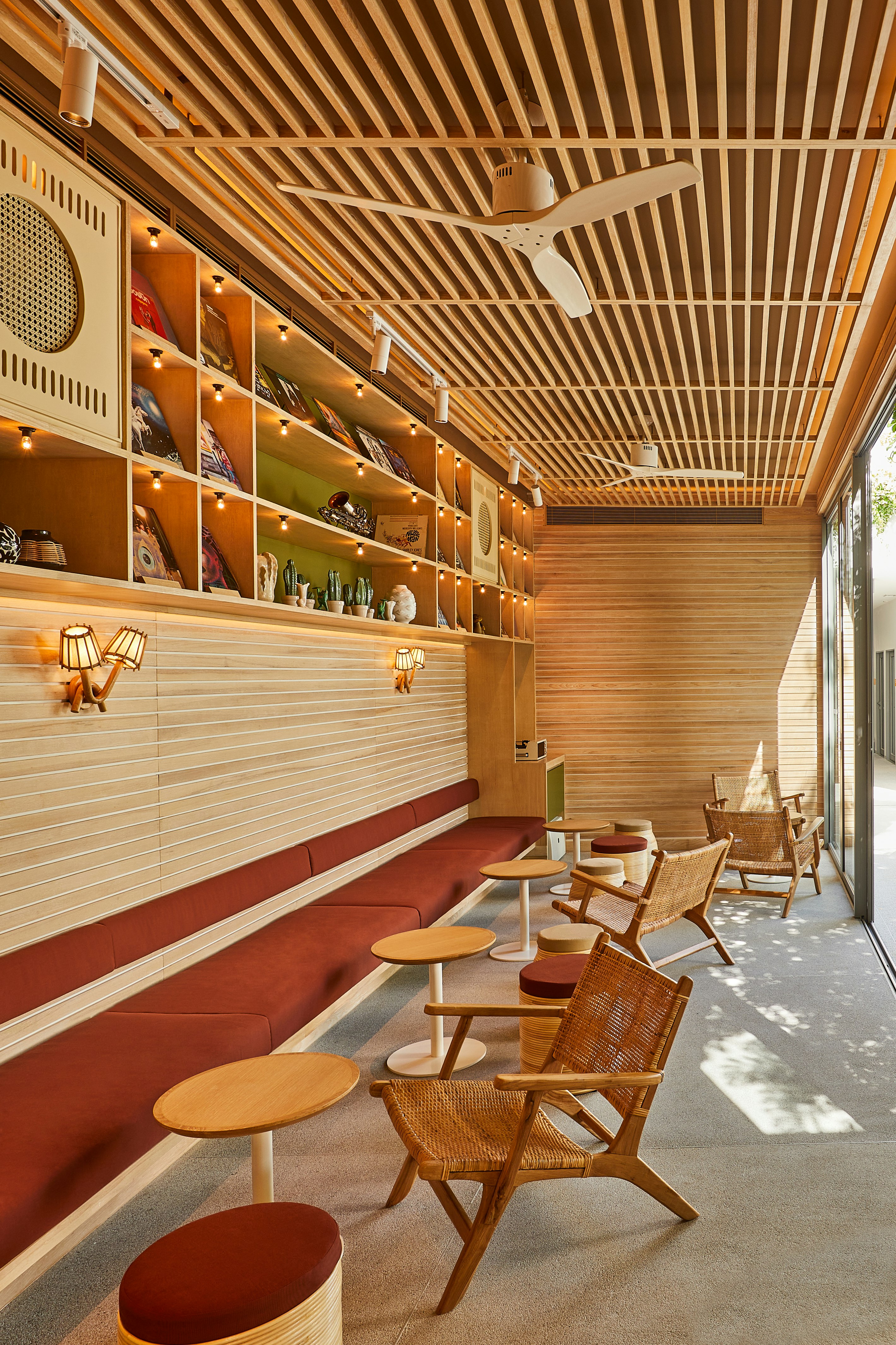 The Standard Hua Hin 35/82