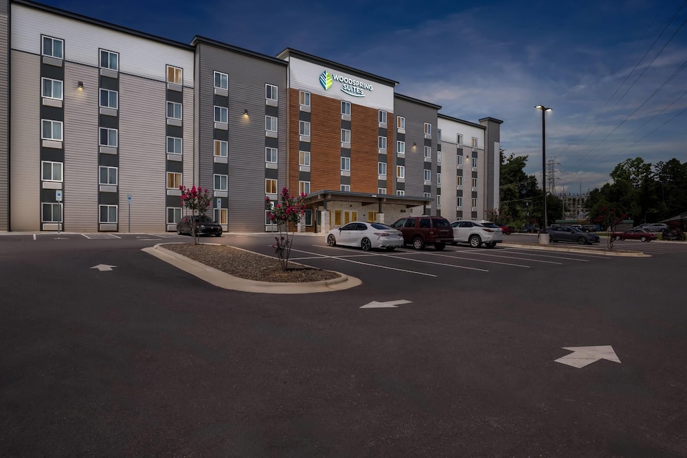 WoodSpring Suites Winston-Salem near Hanes Mall 54/61