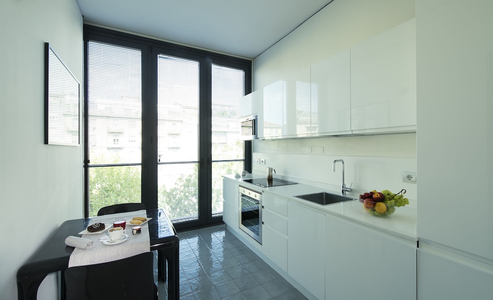 Duparc Contemporary Suites 39/73