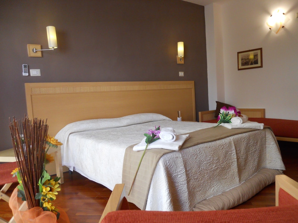 Catania Crossing B&B Rooms And Comforts 9/38