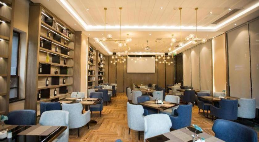 City Comfort Inn Wuhan Huangpu 42/49