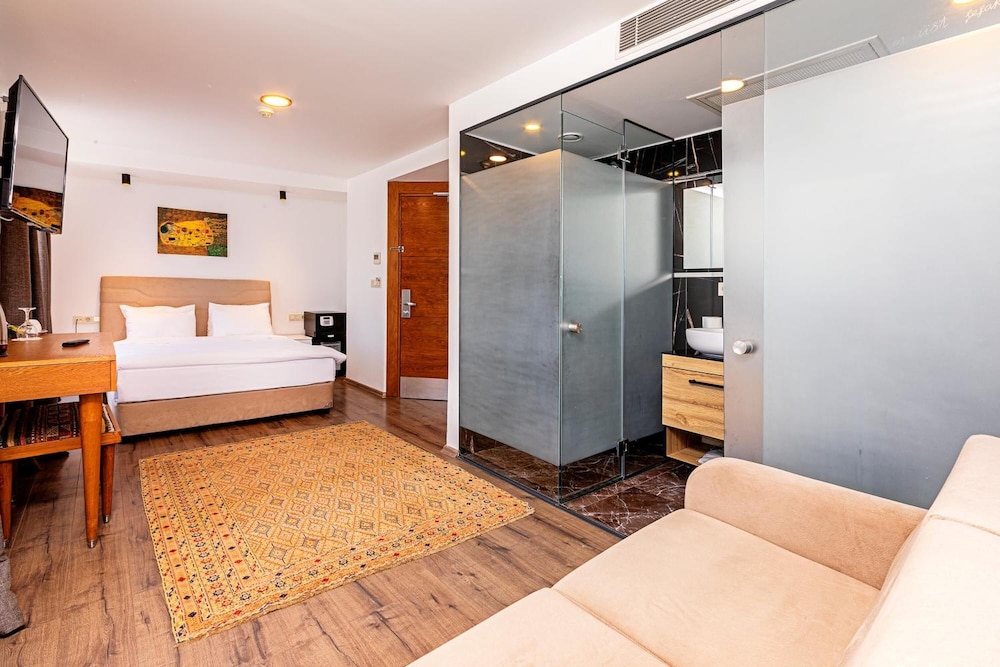 Neda Hotel Istanbul 12/26