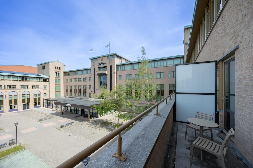 Radisson Hotel Amsterdam Schiphol Airport Hoofddorp 46/50