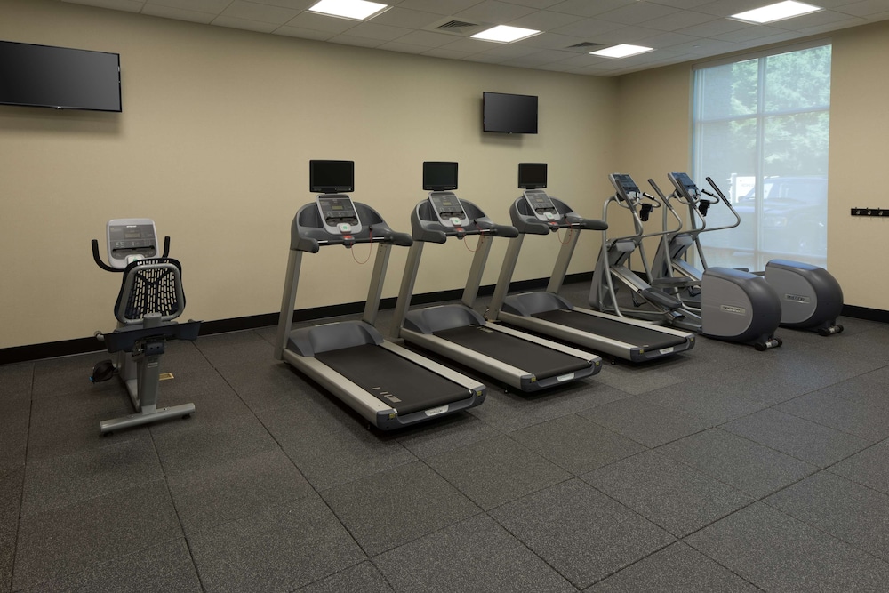 Hampton Inn Suites Asheville Biltmore Village 29/58