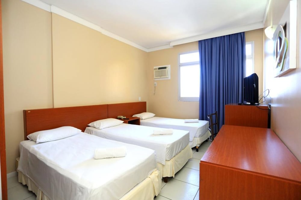 ROOM, TRIPLE, 3 BEDS