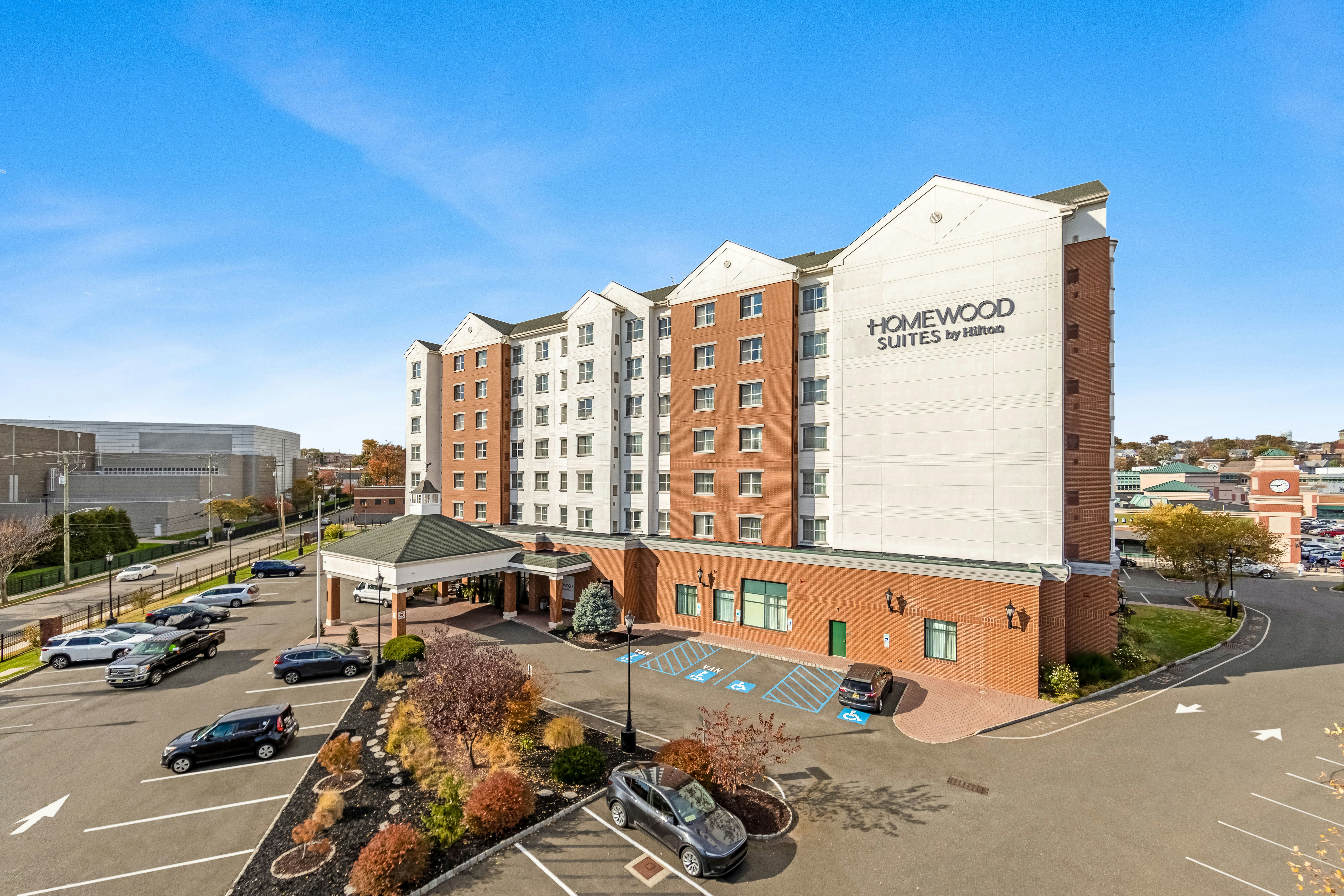 Homewood Suites by Hilton East Rutherford - Meadowlands, NJ 10/81