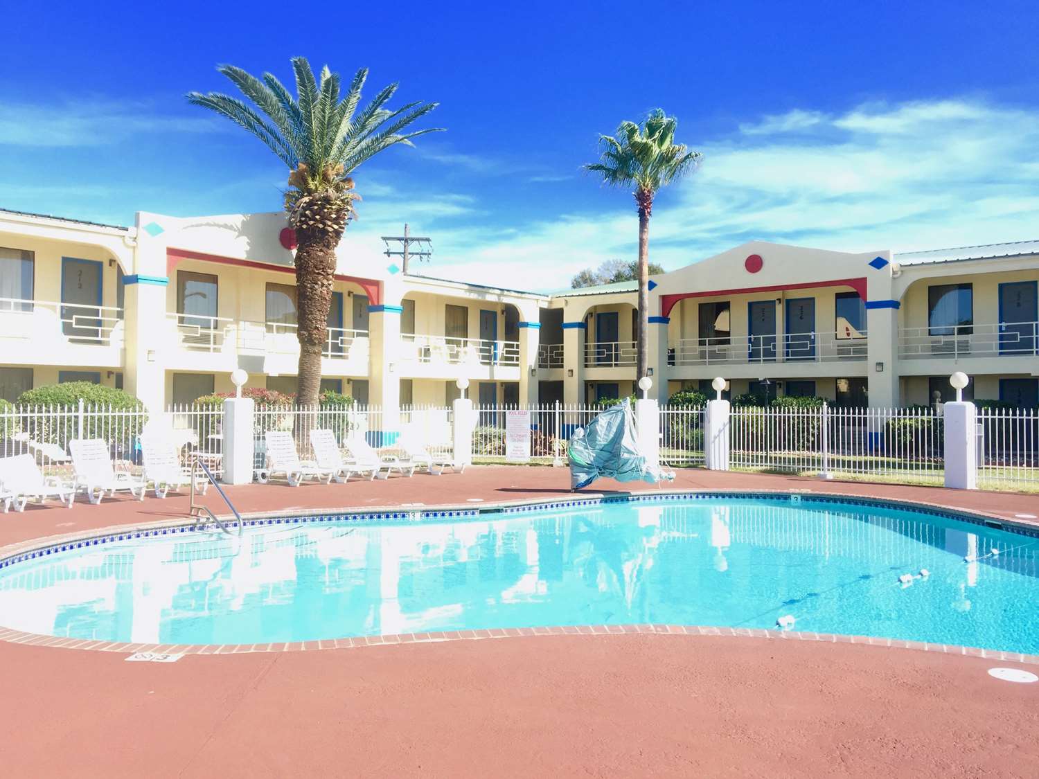 Americas Best Value Inn Beaumont Tx 4/26