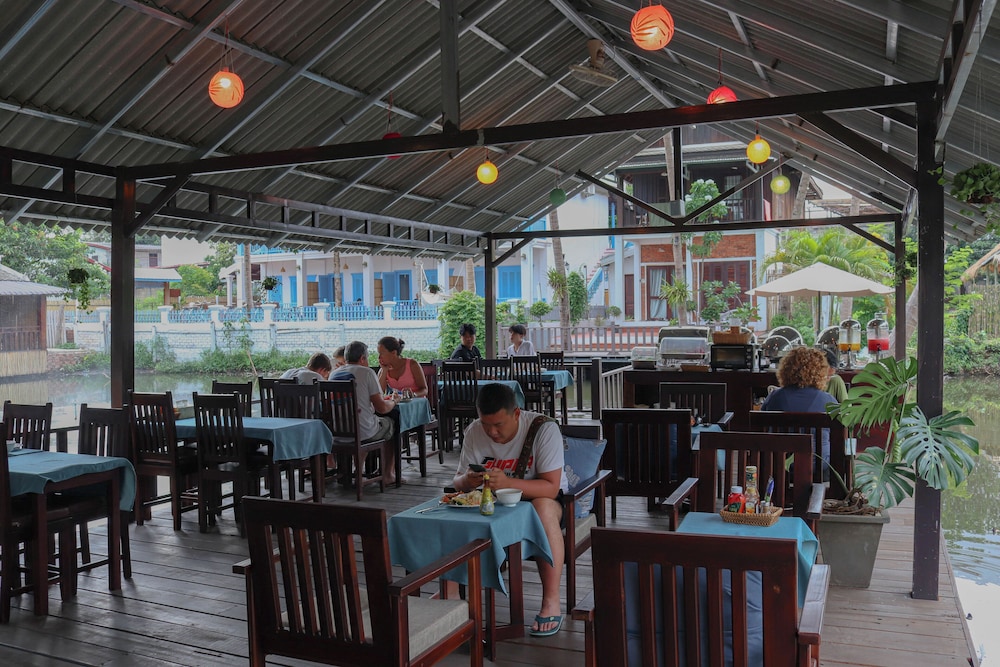 Luang Prabang Oasis Villa Namnuea 34/50