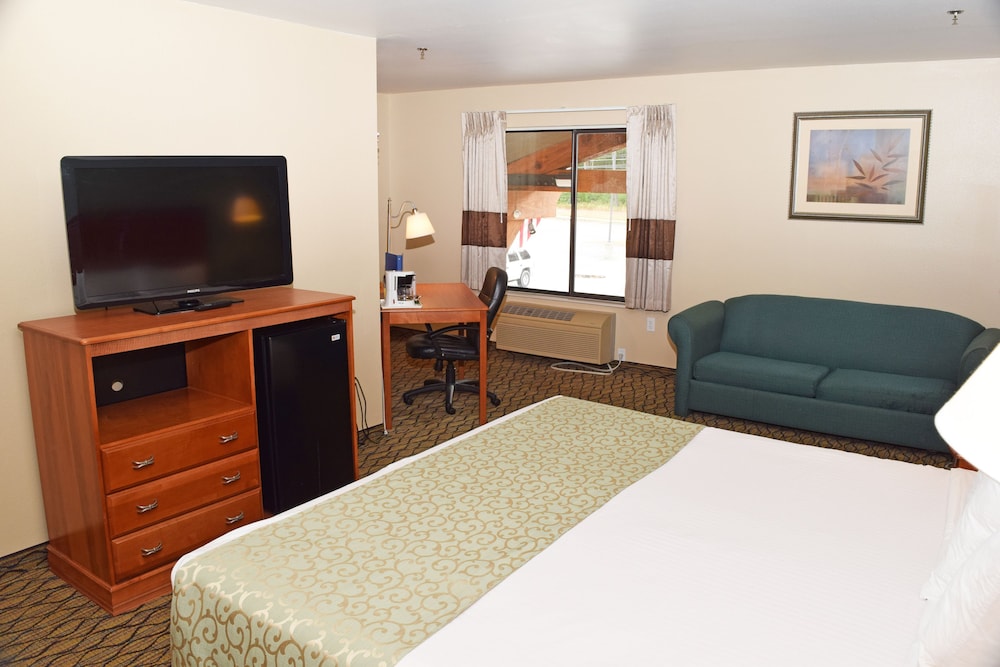 Beachfront Hotel 31/50