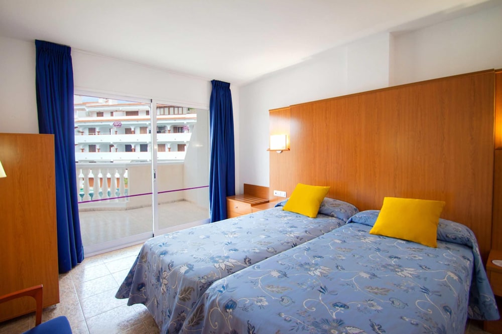 Hotel Servigroup Romana 17/50