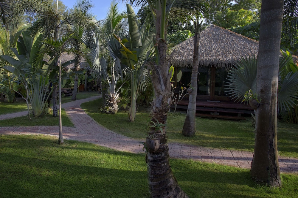 Mali Resort Pattaya Beach Koh Lipe 45/50