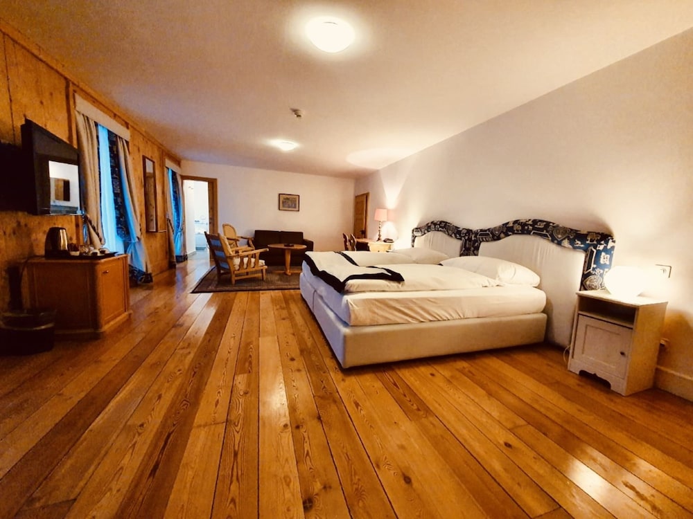 Hotel Bernina 1865 46/97