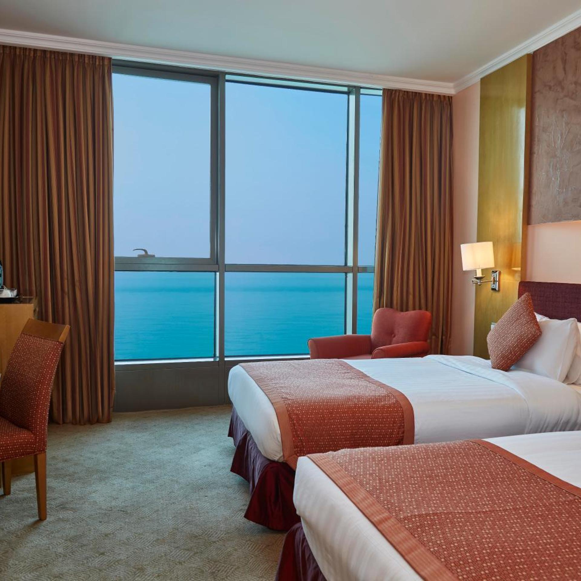 Classic Twin Room with Sea View