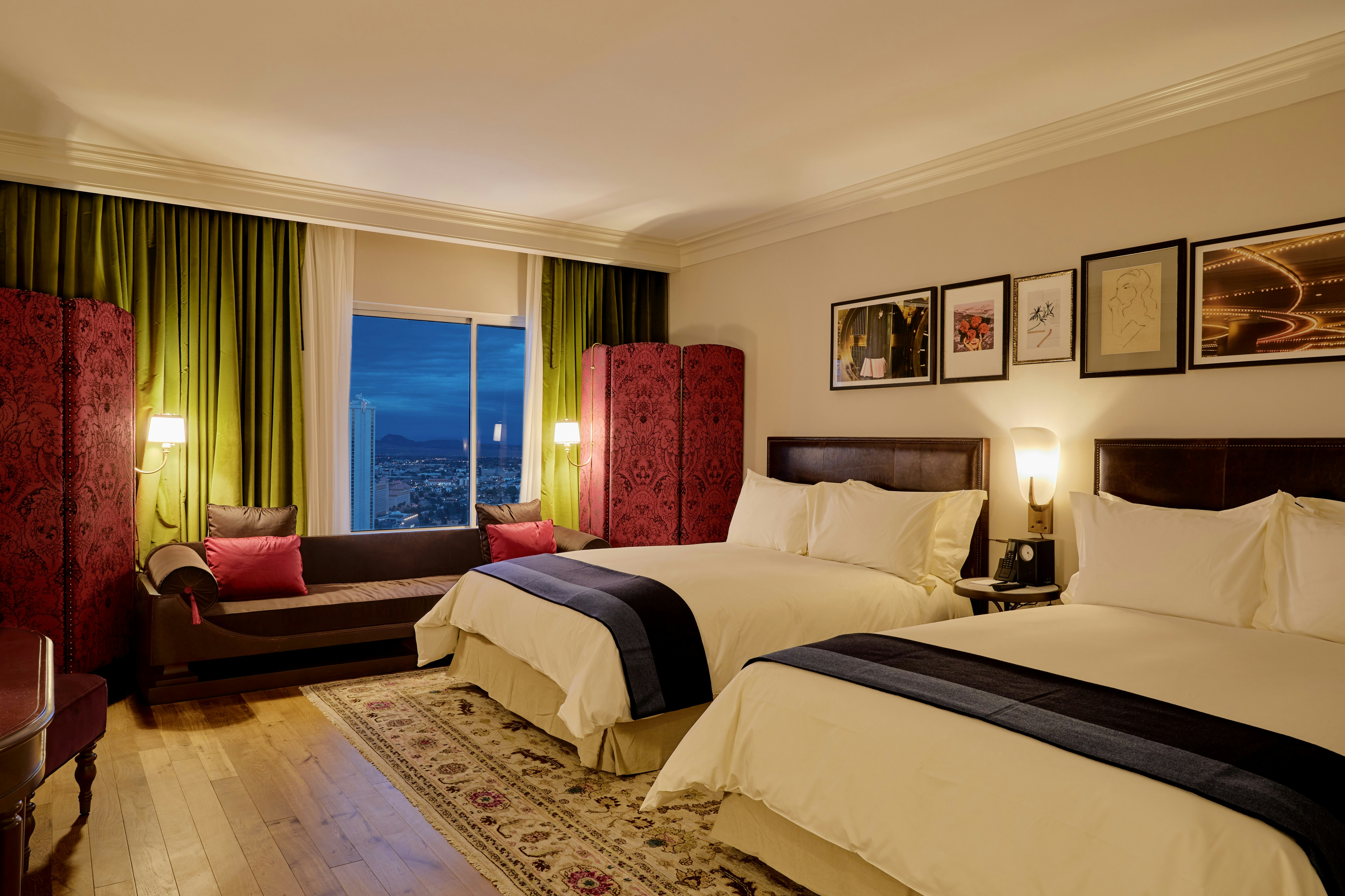 RESERVE, CLASSIC, 2 QUEEN BEDS