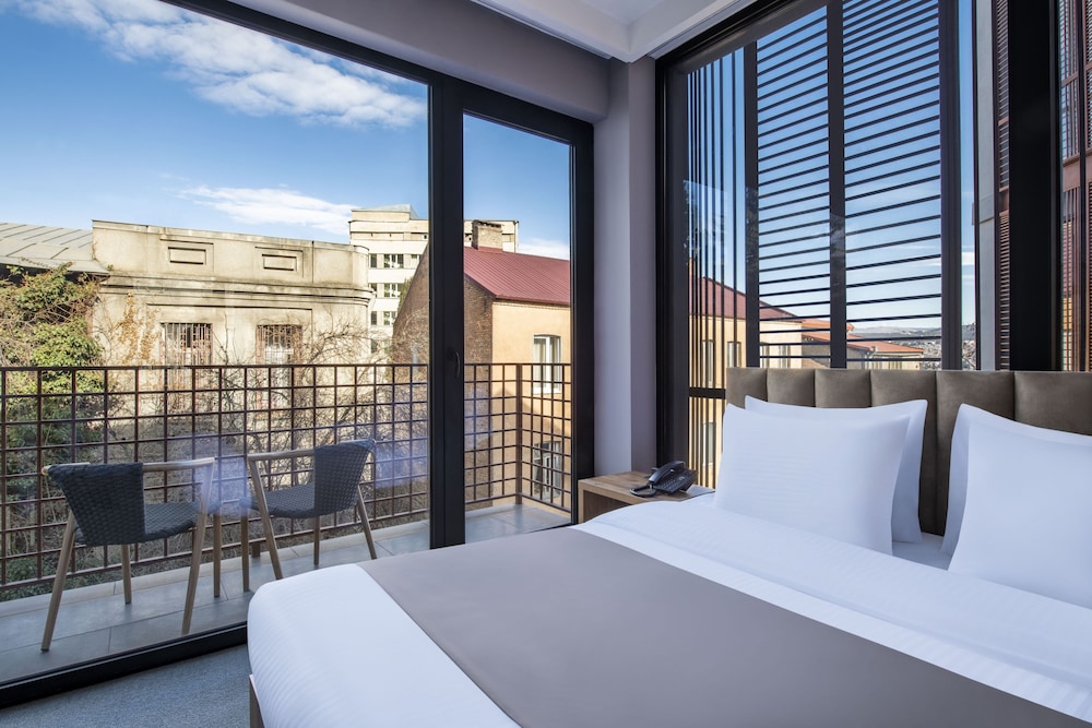 ROOM, DOUBLE BED, BALCONY