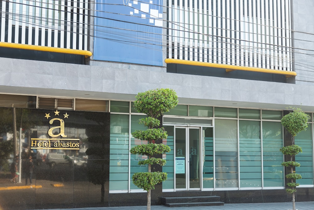 Hotel Expo Abastos 2/71
