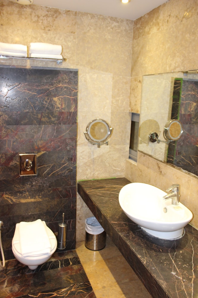 City Suite Hotel Beirut 34/36