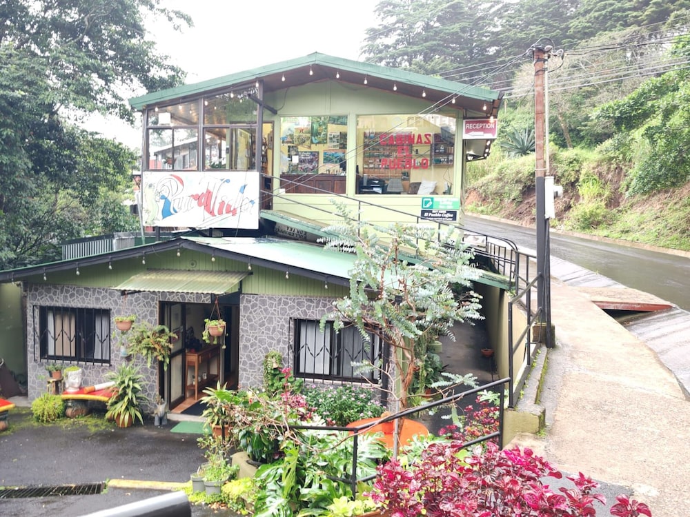 Cabinas El Pueblo B&B 2/43