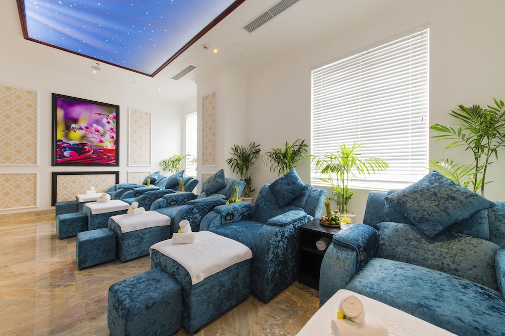 Eden Ocean View Hotel Da Nang 47/64