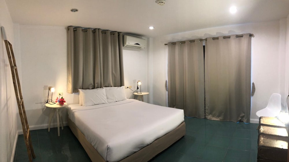 Dolphin Bay Resort 22/69