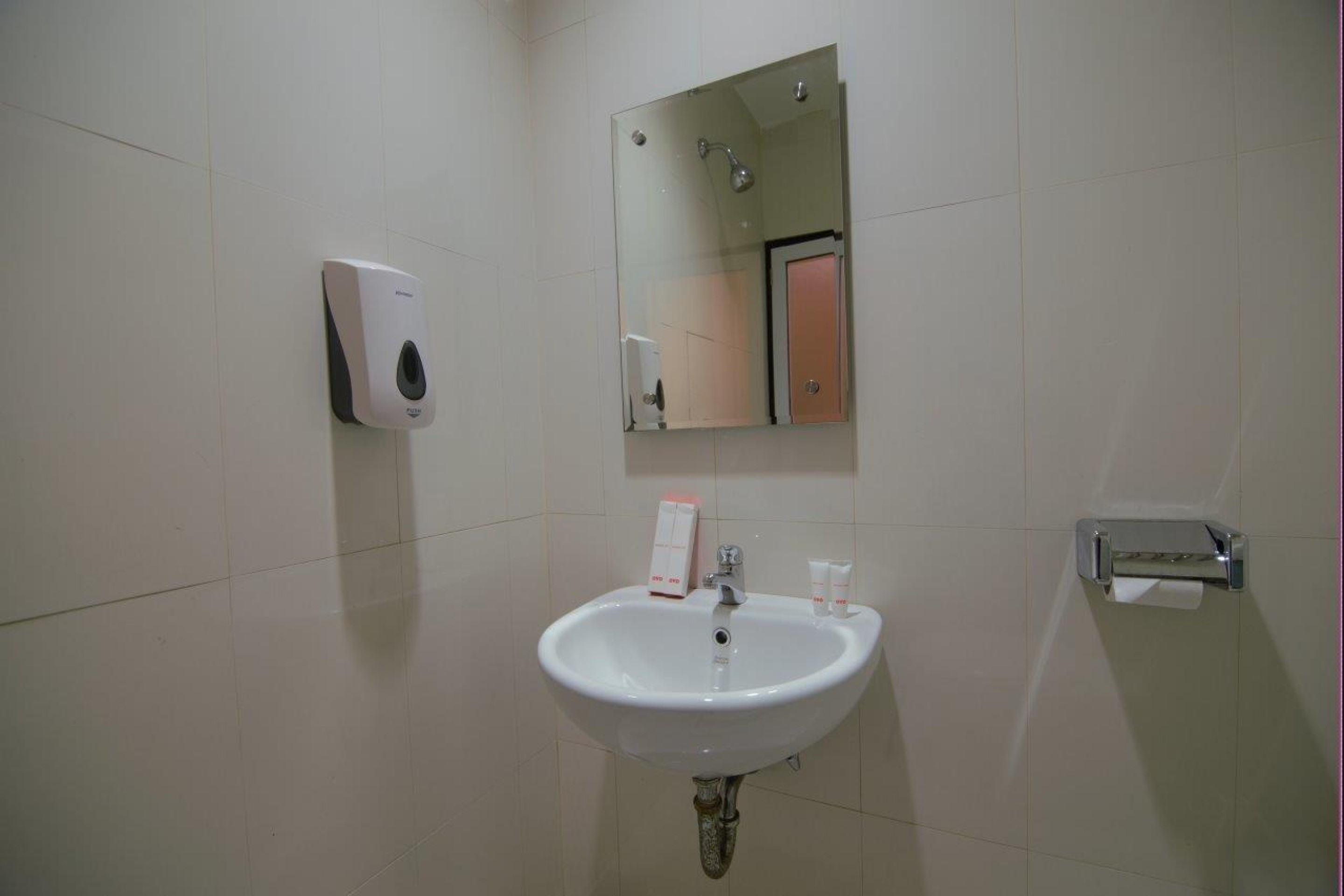 Garuda Hotel Pontianak 44/50