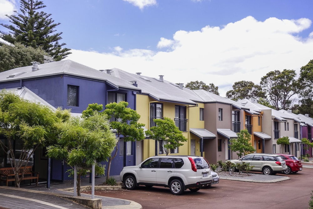 FORTE LEEUWIN APARTMENTS 5/57