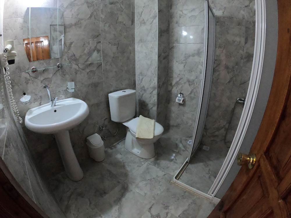 Sarihan Apart Otel 46/48